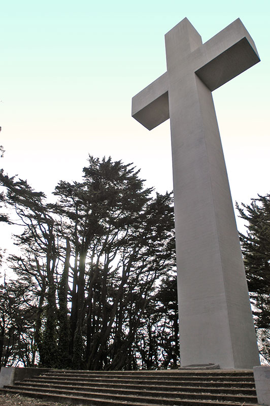 Mount_davidson_cross